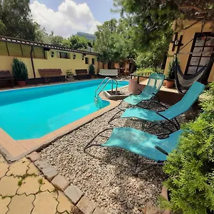 Casa Mica Boekarest