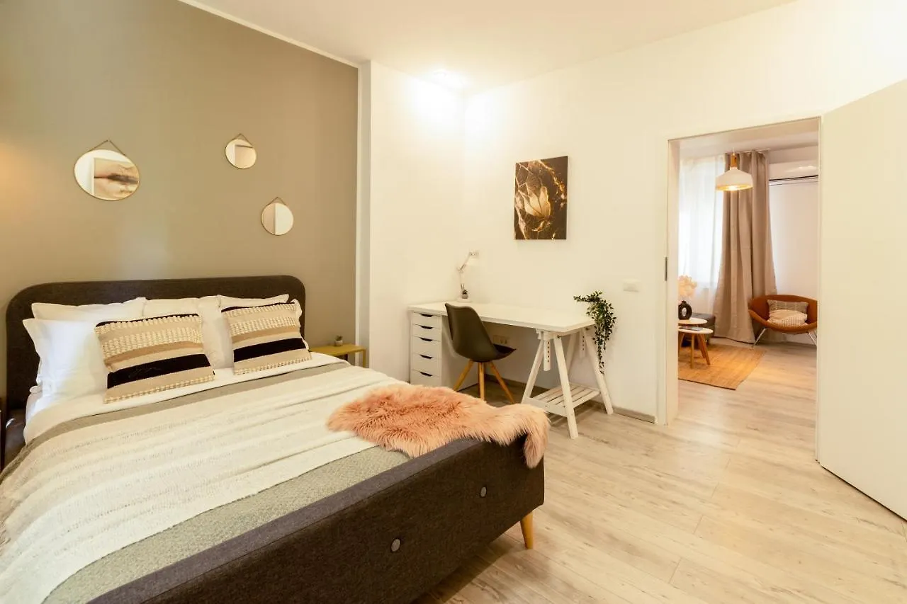 Ideal Stay: Spacious 2Br Apt Near Calea Victoriei Boekarest 0*,