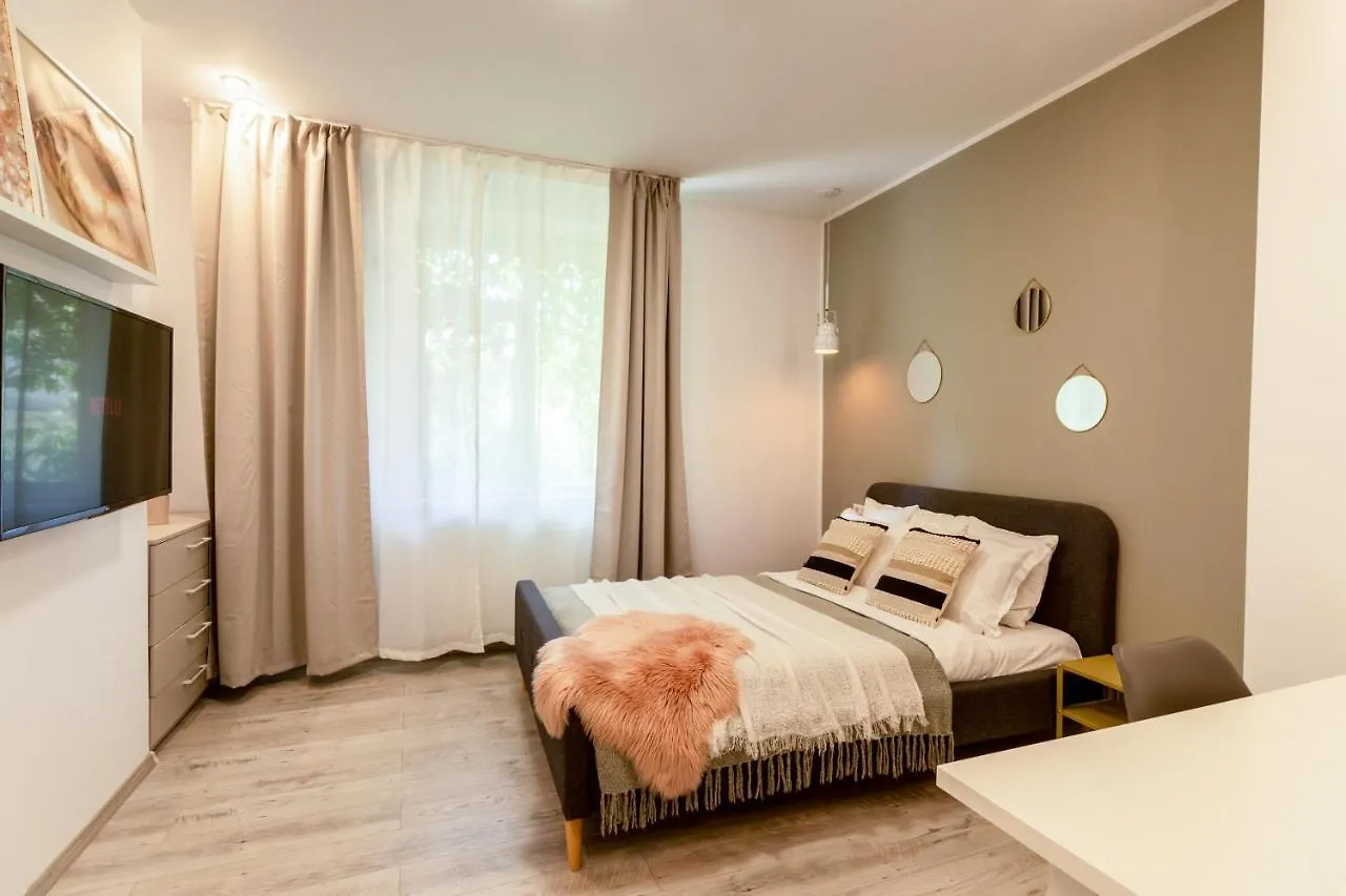 Ideal Stay: Spacious 2Br Apt Near Calea Victoriei Boekarest Roemenië